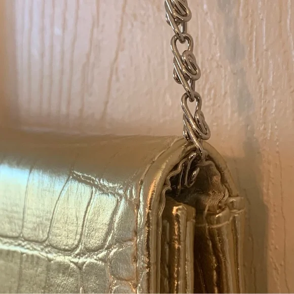 70’s Era Bright Gold Evening Clutch; Crossbody opt. - Picture 9 of 14